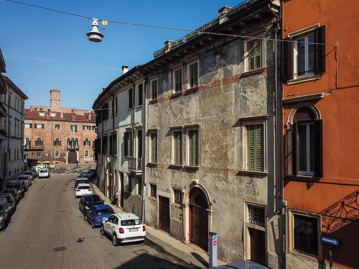 Palazzo Cavalli Pasquini Verona Bagian luar foto
